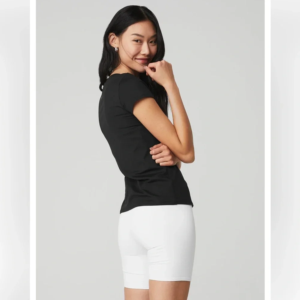 Alo Yoga Alosoft Finesse T-shirt in Gray Women’s Size S - Picture 12 of 13